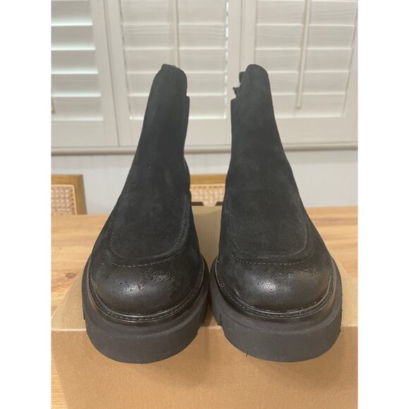 Sofft Womens Samira Chelsea Ankle Boot Black Suede Leather Size 10 NWOB Lug Sole - Picture 5 of 11